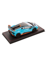 LAMBORGHINI HURACÁN STO MODELLINO IN SCALA 1:18 BY MR COLLECTION | Lamborghini Store