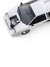 White Countach LP400S 1:18 model car | Lamborghini Store
