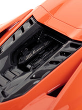 LAMBORGHINI REVUELTO MODELLINO IN SCALA 1:18 BY MR COLLECTION | Lamborghini Store